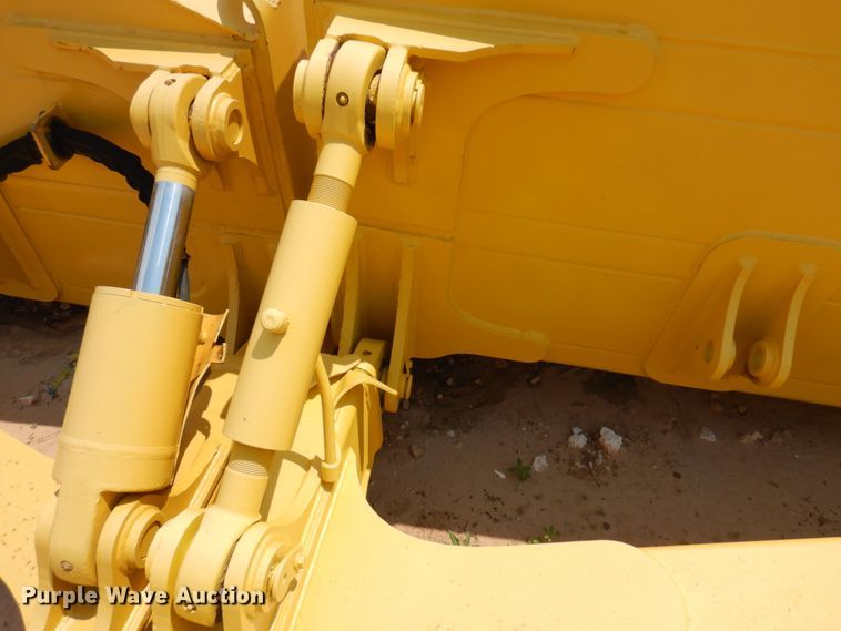 image for item ED9806 John Deere  10'4"W semi-u dozer blade