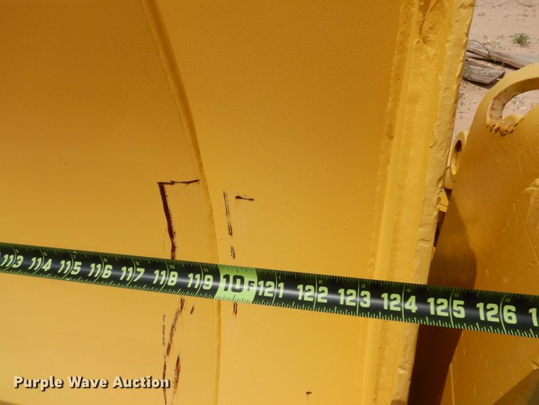 image for item ED9806 John Deere  10'4"W semi-u dozer blade