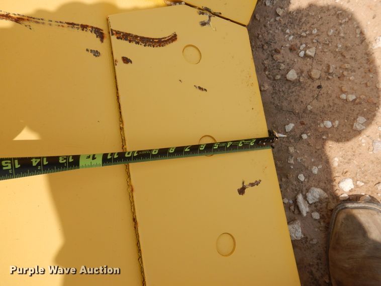 image for item ED9806 John Deere  10'4"W semi-u dozer blade