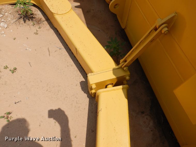 image for item ED9808 John Deere  10'4"W semi-u dozer blade