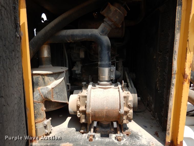 image for item ED9811 Vermeer V800LE  vacuum excavator