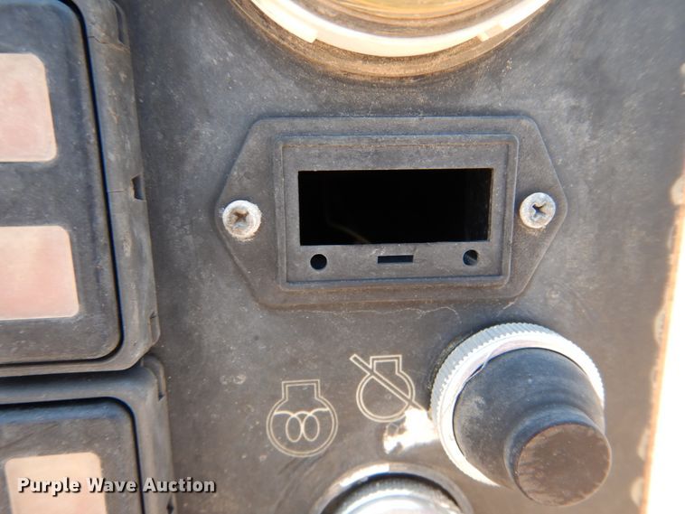 image for item ED9811 Vermeer V800LE  vacuum excavator