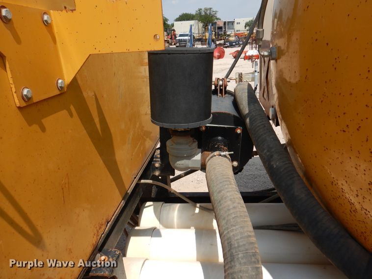 image for item ED9811 Vermeer V800LE  vacuum excavator