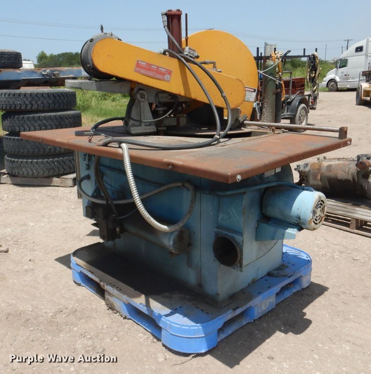 image for item ED9821 Everett Industries 20D22  cutoff saw