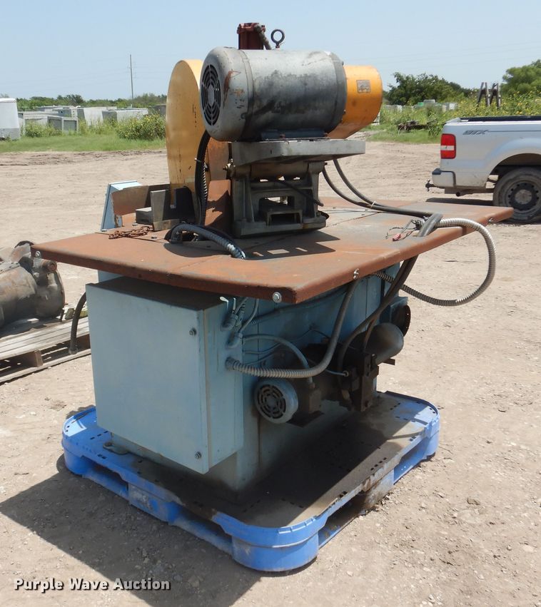 image for item ED9821 Everett Industries 20D22  cutoff saw