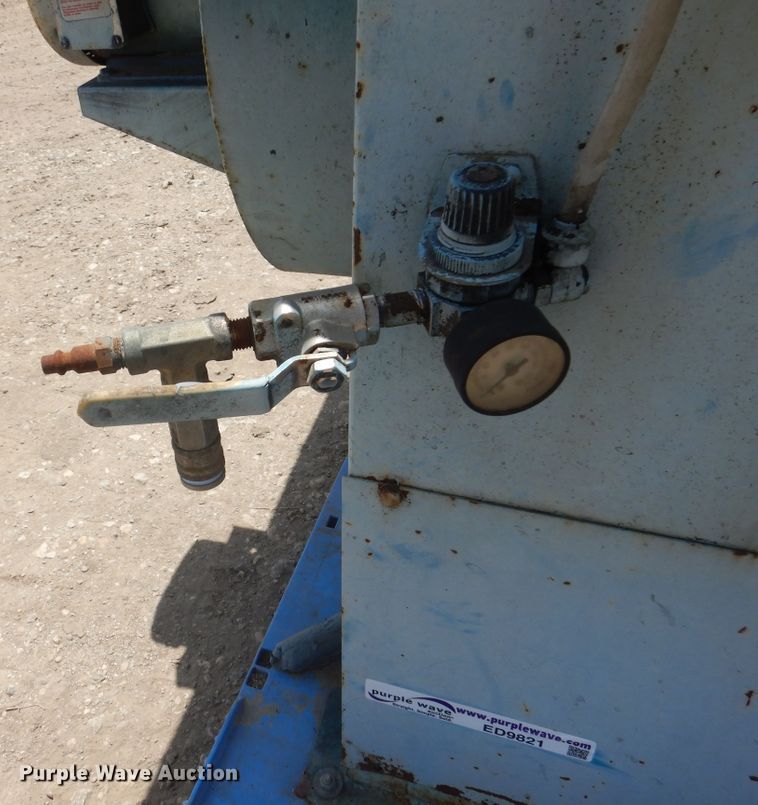 image for item ED9821 Everett Industries 20D22  cutoff saw