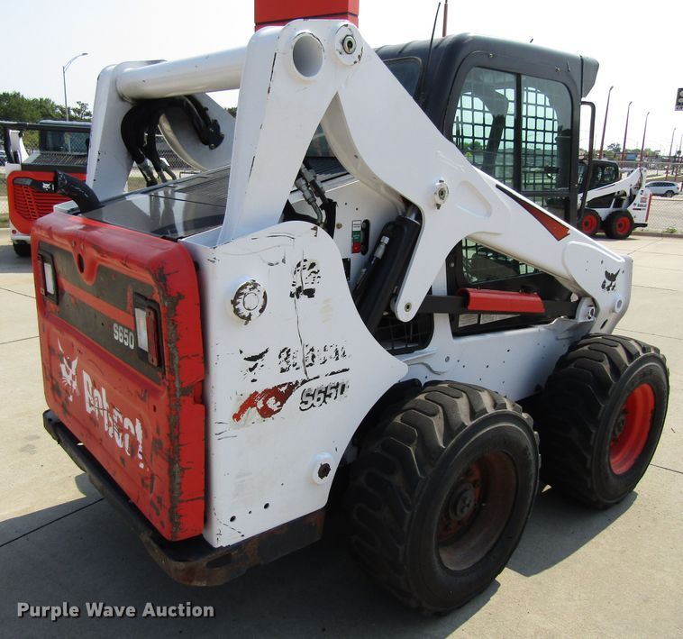 image for item EV9287 2017 Bobcat S650  skid steer loader