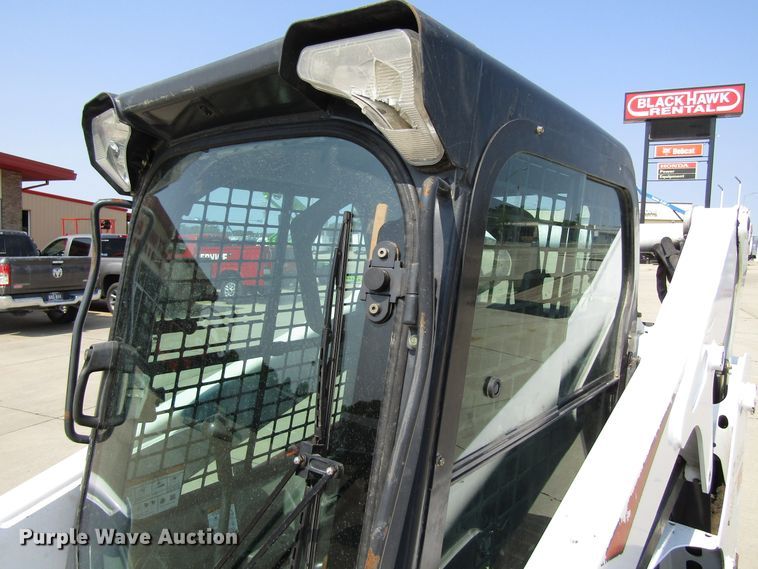 image for item EV9287 2017 Bobcat S650  skid steer loader