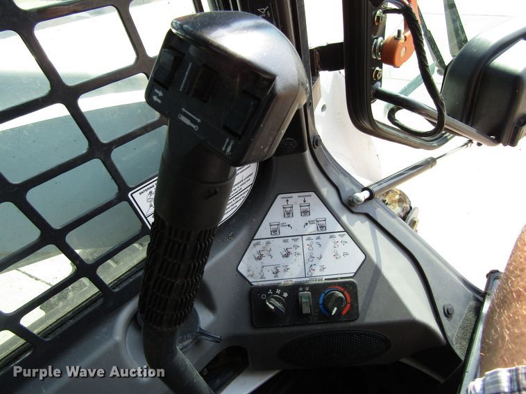 image for item EV9287 2017 Bobcat S650  skid steer loader