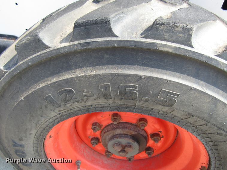 image for item EV9287 2017 Bobcat S650  skid steer loader