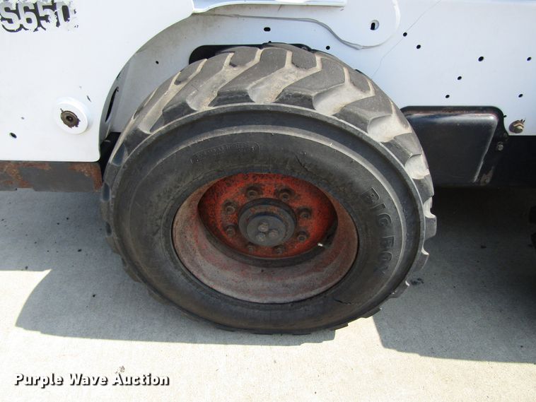 image for item EV9287 2017 Bobcat S650  skid steer loader