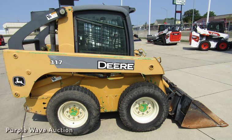 image for item EV9288 2008 John Deere 317  skid steer loader