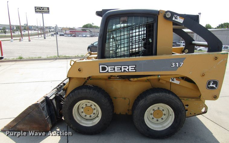 image for item EV9288 2008 John Deere 317  skid steer loader