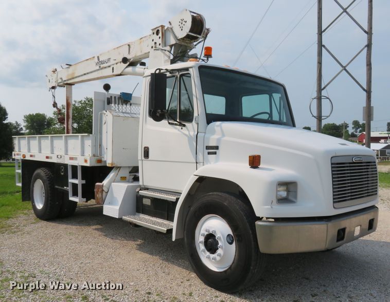 image for item FP9340 2002 Freightliner FL70  crane truck