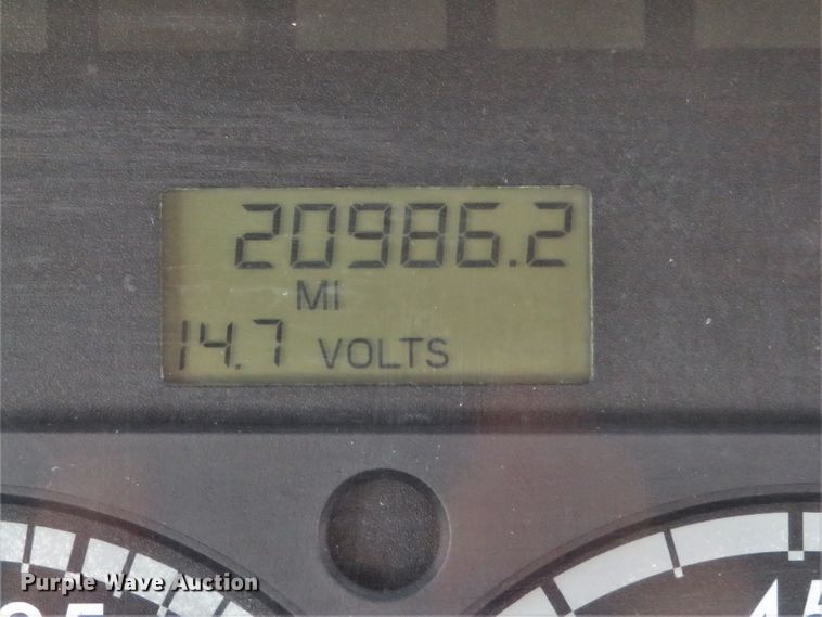 image for item FP9340 2002 Freightliner FL70  crane truck