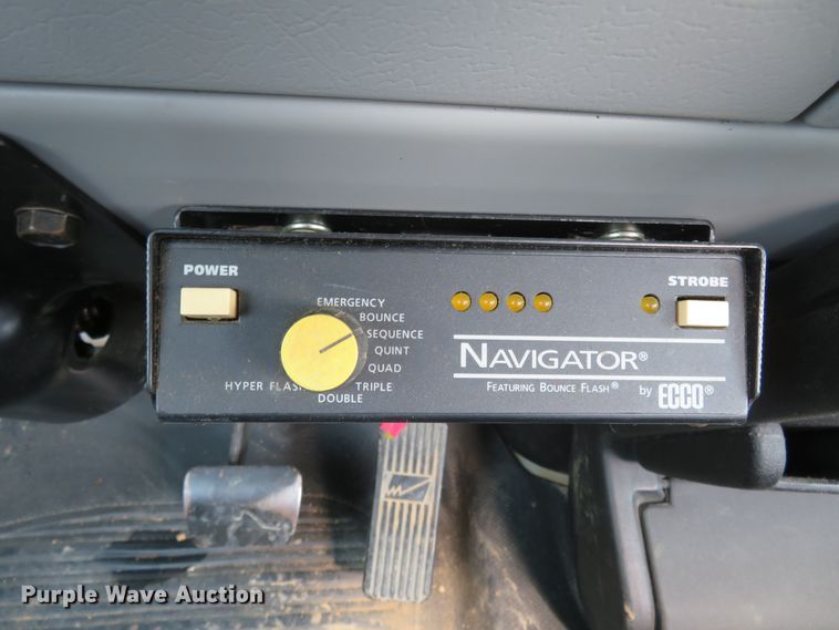 image for item FP9340 2002 Freightliner FL70  crane truck