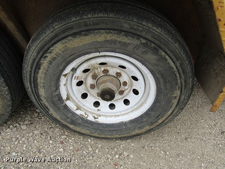 image for item GC9927 2005 Maclander  utility trailer