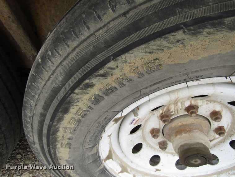 image for item GC9927 2005 Maclander  utility trailer