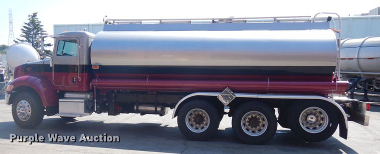 image for item HD9115 2007 Peterbilt PB340  tank truck
