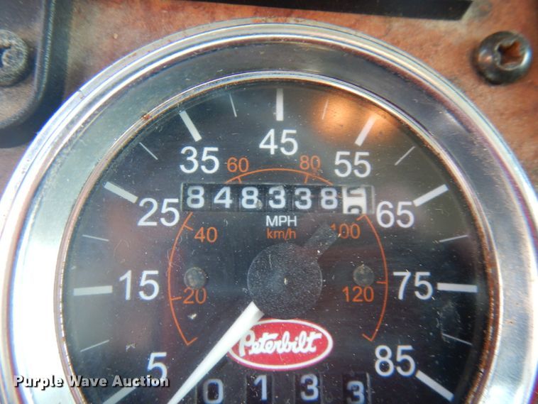 image for item HD9115 2007 Peterbilt PB340  tank truck