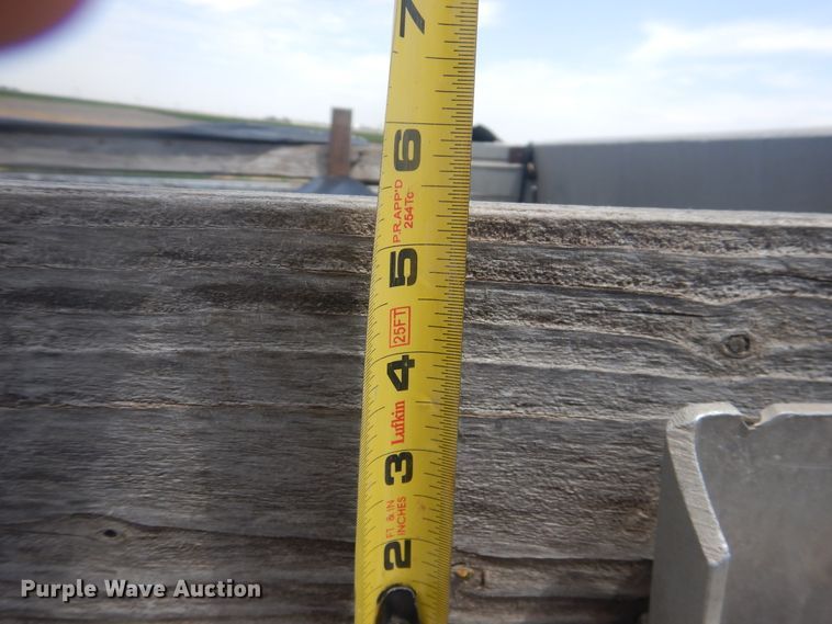 image for item HI9166 1985 Fruehauf  end dump trailer