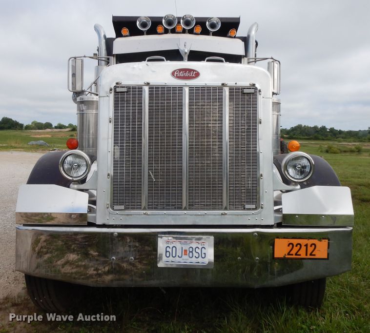 image for item HP9647 1998 Peterbilt 379  dump truck