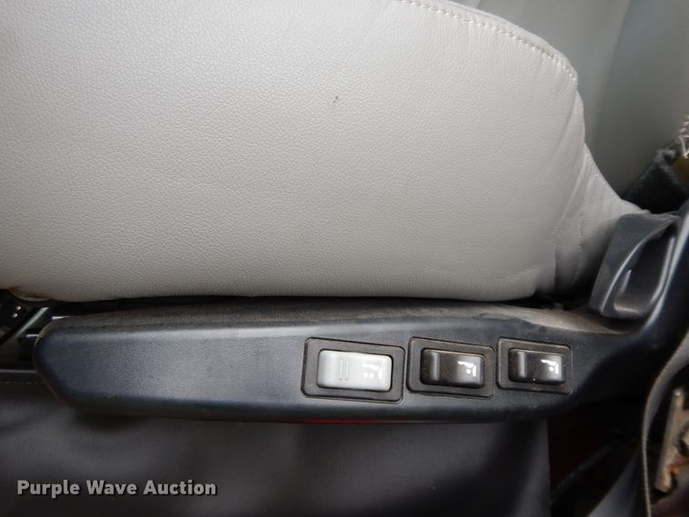 image for item HP9647 1998 Peterbilt 379  dump truck