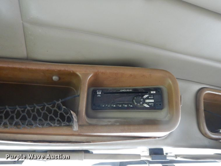 image for item HP9647 1998 Peterbilt 379  dump truck