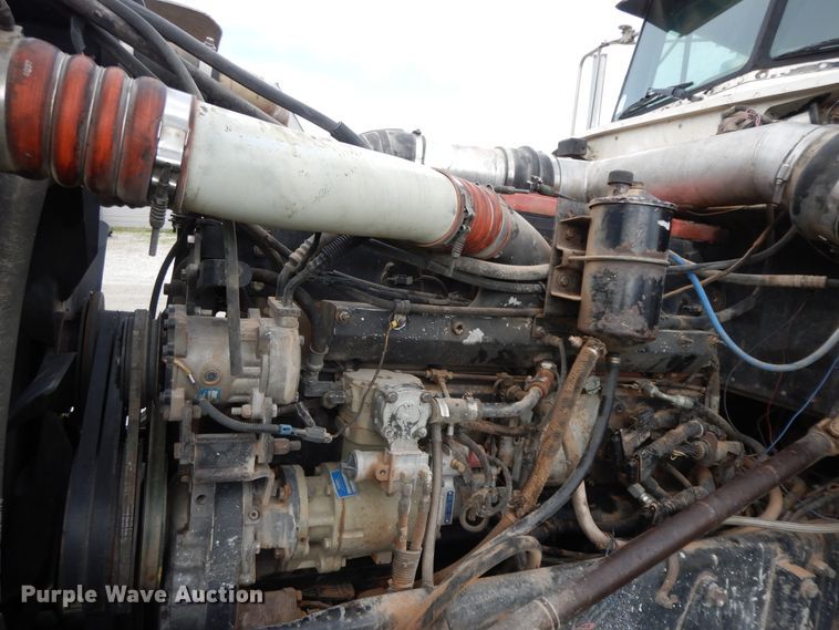 image for item HP9647 1998 Peterbilt 379  dump truck