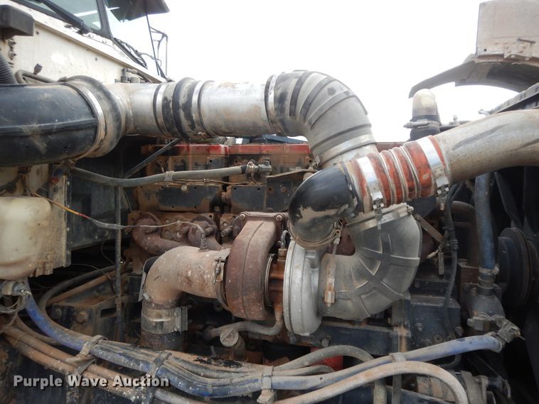 image for item HP9647 1998 Peterbilt 379  dump truck