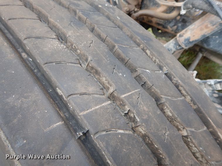 image for item HP9647 1998 Peterbilt 379  dump truck