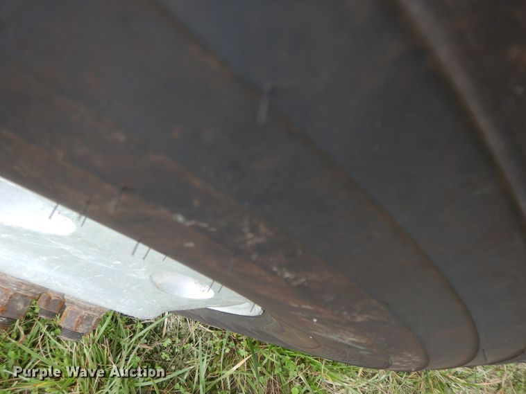 image for item HP9647 1998 Peterbilt 379  dump truck