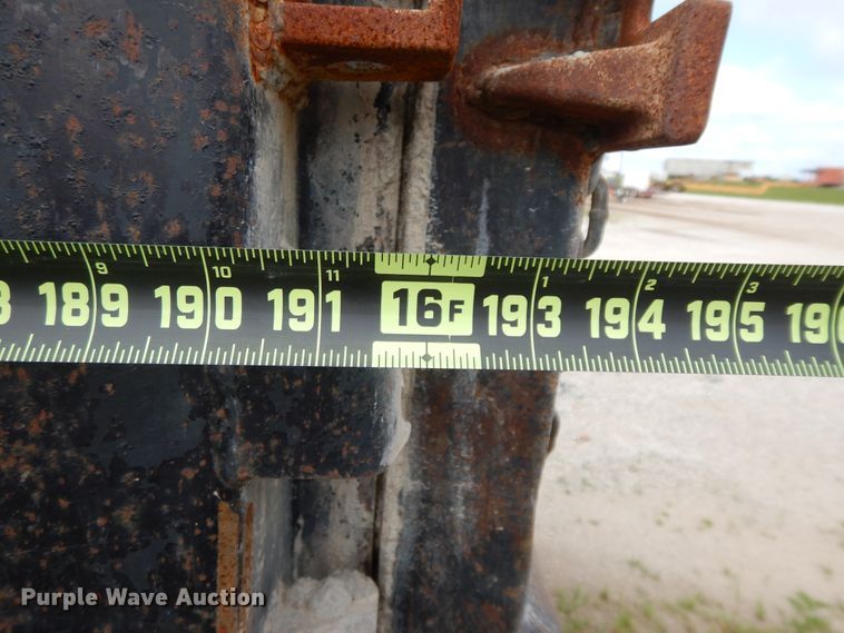 image for item HP9647 1998 Peterbilt 379  dump truck