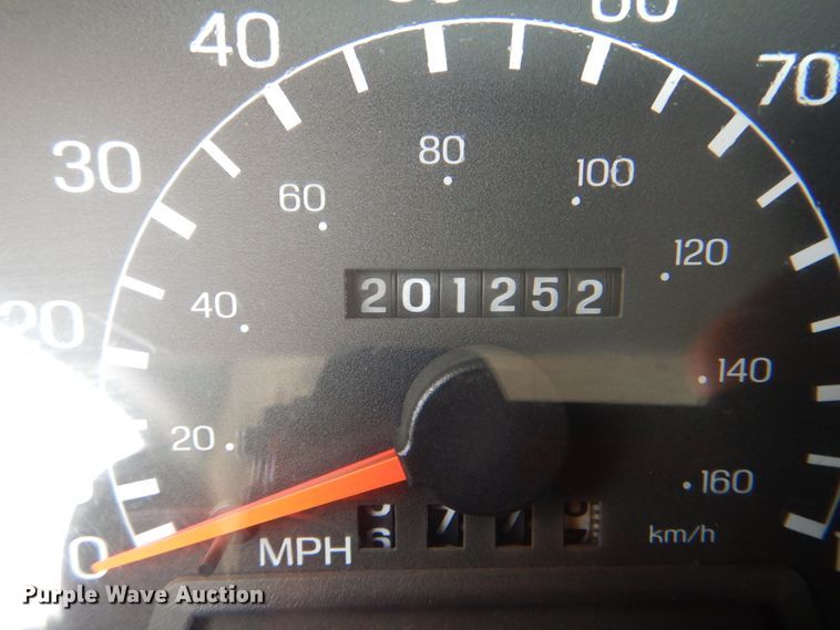 image for item HT9332 2008 Ford F750 Super Duty XL  bucket truck