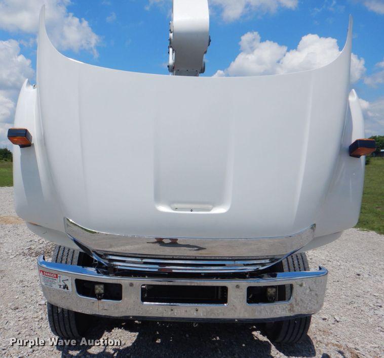 image for item HT9332 2008 Ford F750 Super Duty XL  bucket truck