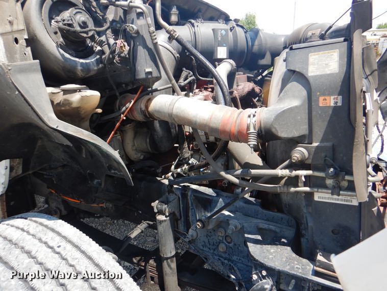 image for item HT9332 2008 Ford F750 Super Duty XL  bucket truck