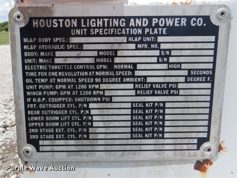 image for item HT9332 2008 Ford F750 Super Duty XL  bucket truck