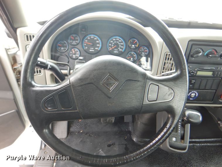 image for item HT9344 2008 International WorkStar 7400  pressure digger truck