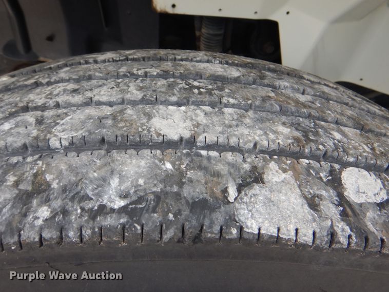 image for item HT9344 2008 International WorkStar 7400  pressure digger truck