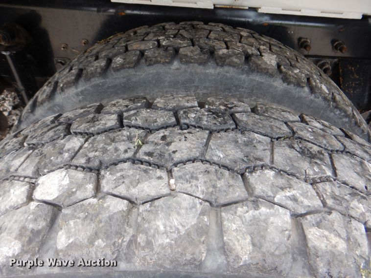 image for item HT9344 2008 International WorkStar 7400  pressure digger truck