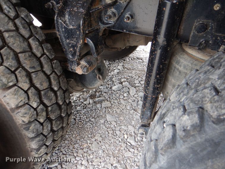 image for item HT9344 2008 International WorkStar 7400  pressure digger truck