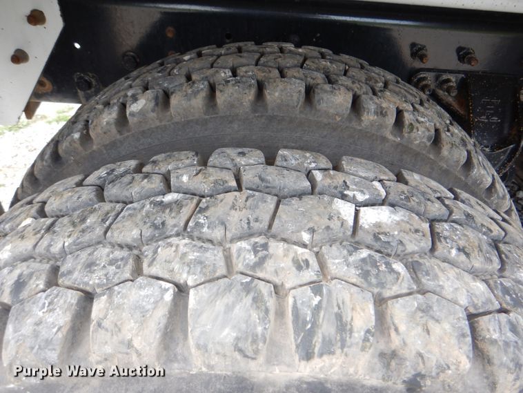 image for item HT9344 2008 International WorkStar 7400  pressure digger truck