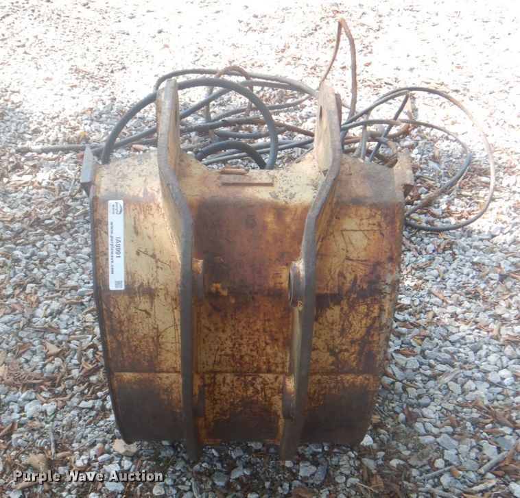 image for item IA9991 23"W bucket