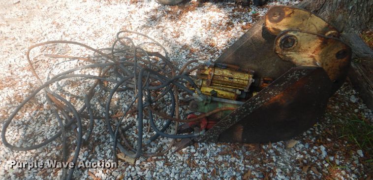 image for item IA9991 23"W bucket