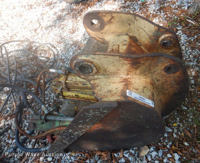 image for item IA9991 23"W bucket