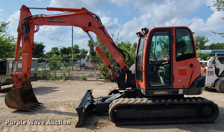 image for item IC9852 2011 Kubota KX080-3  mini excavator