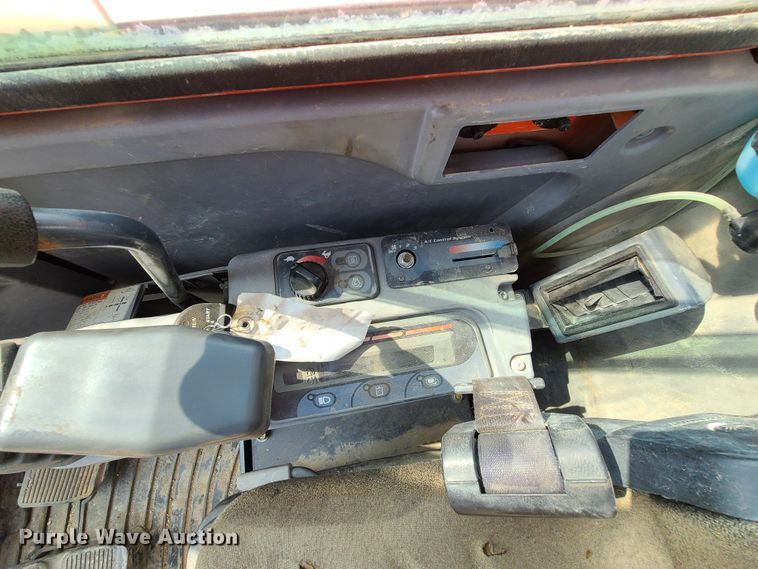 image for item IC9852 2011 Kubota KX080-3  mini excavator