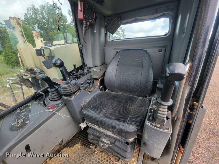 image for item IF9980 Ingersoll Rand ECM-720  blasthole drill