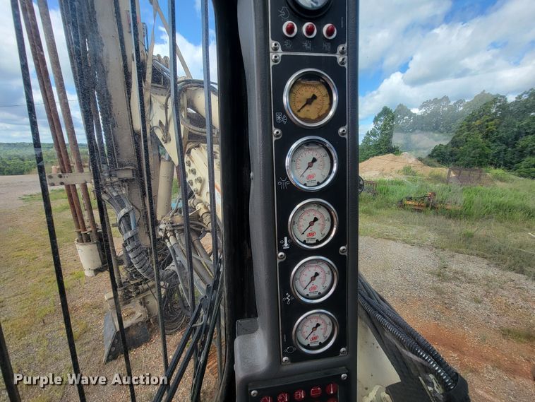 image for item IF9980 Ingersoll Rand ECM-720  blasthole drill