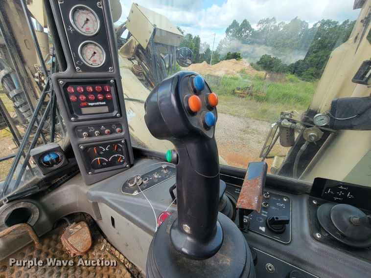 image for item IF9980 Ingersoll Rand ECM-720  blasthole drill